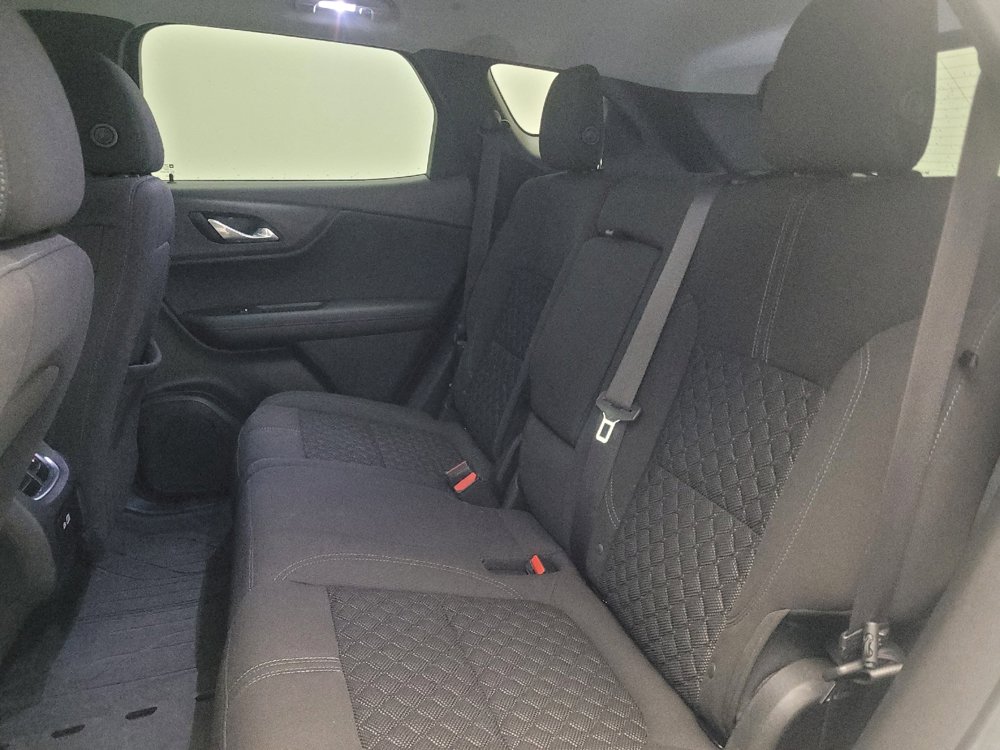 Used 2019 Chevrolet Blazer LT FWD image 18