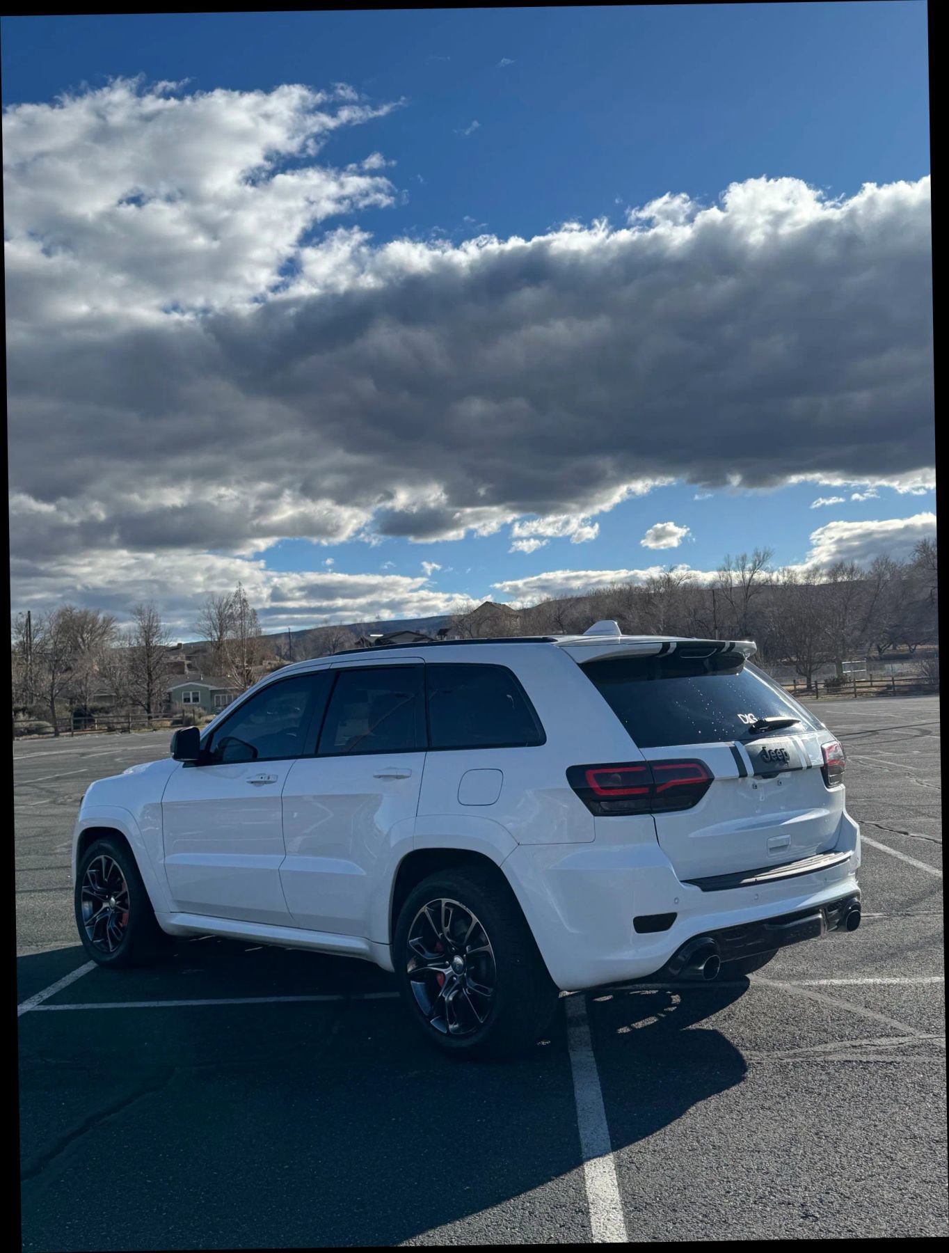 Used 2014 Jeep Grand Cherokee SRT8 w/ Luxury Group II image 4