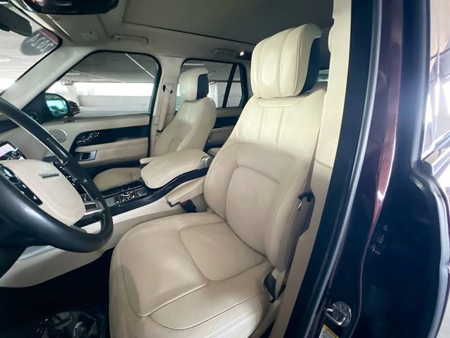 Used 2019 Land Rover Range Rover HSE image 10