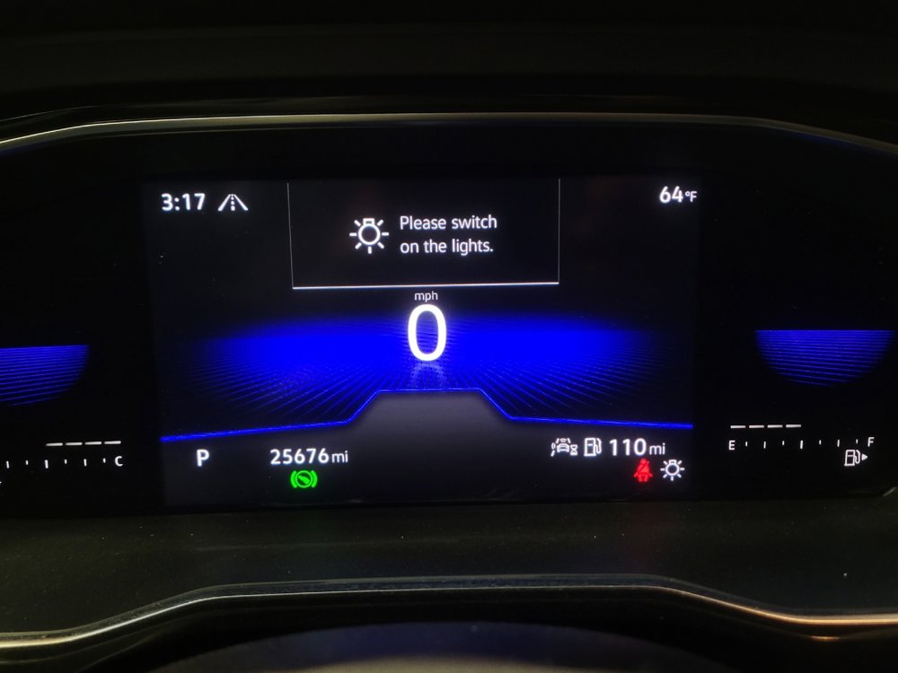 Used 2023 Volkswagen Jetta SE image 23