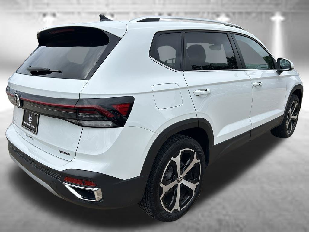 Used 2026 Volkswagen Taos SEL AWD/4WD image 6