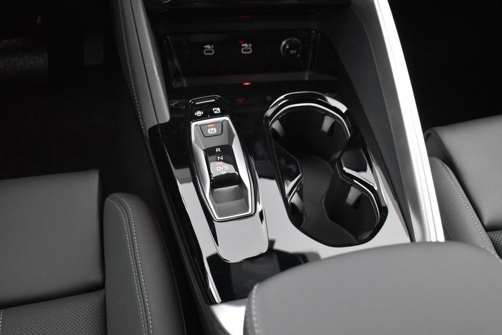 New 2026 Audi Q5 Premium Plus AWD/4WD image 14