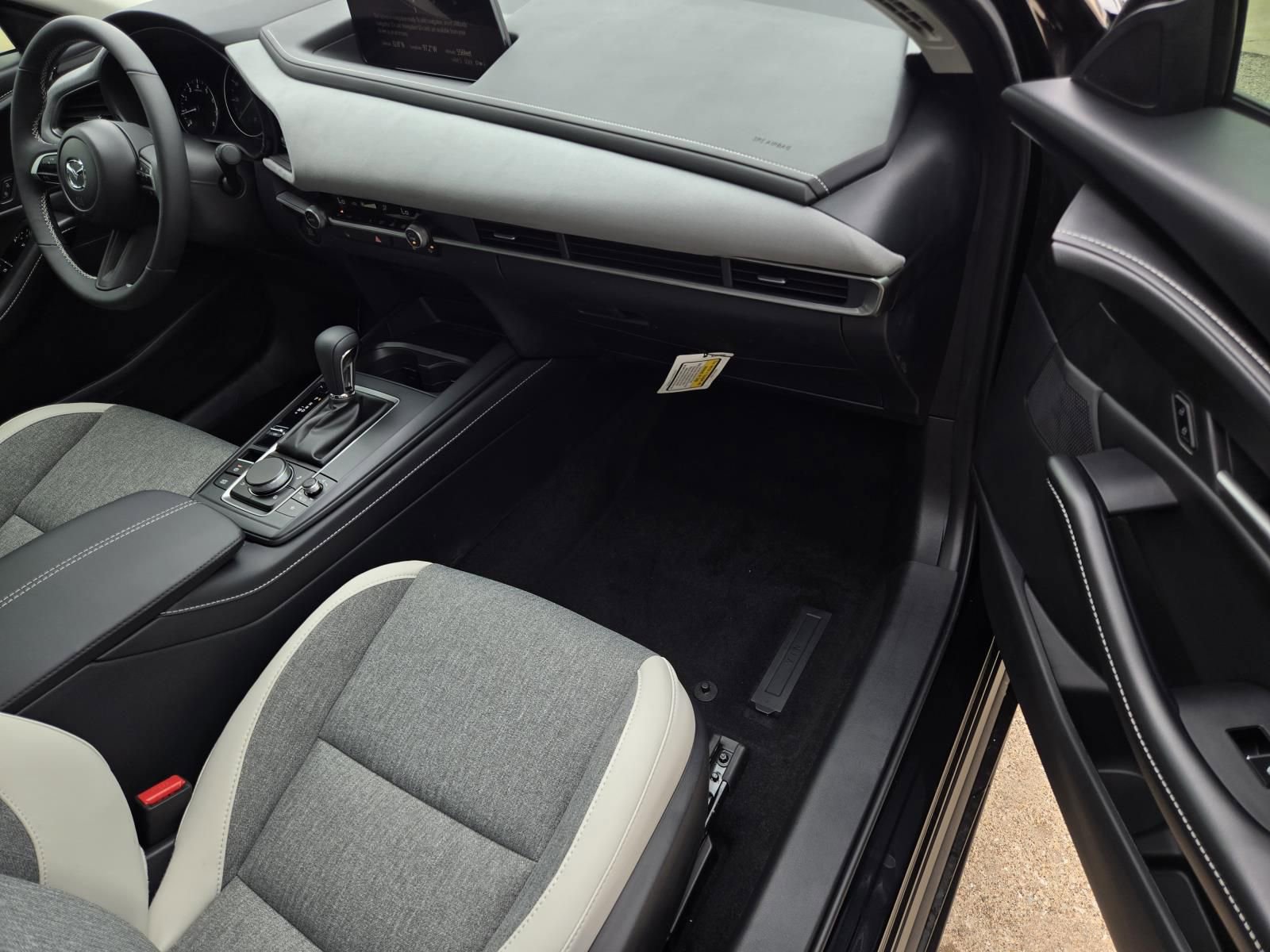 New 2026 MAZDA CX-30 Aire Edition AWD/4WD image 6