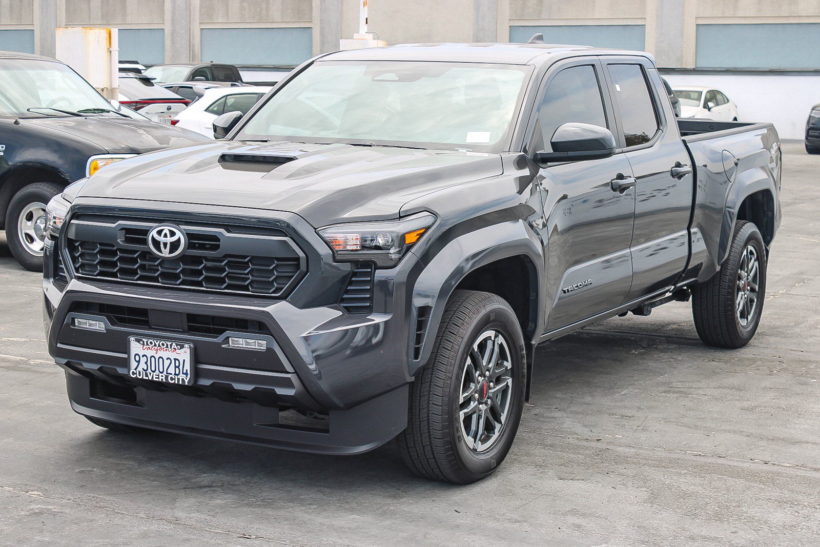 Certified 2024 Toyota Tacoma TRD Sport AWD/4WD image 3