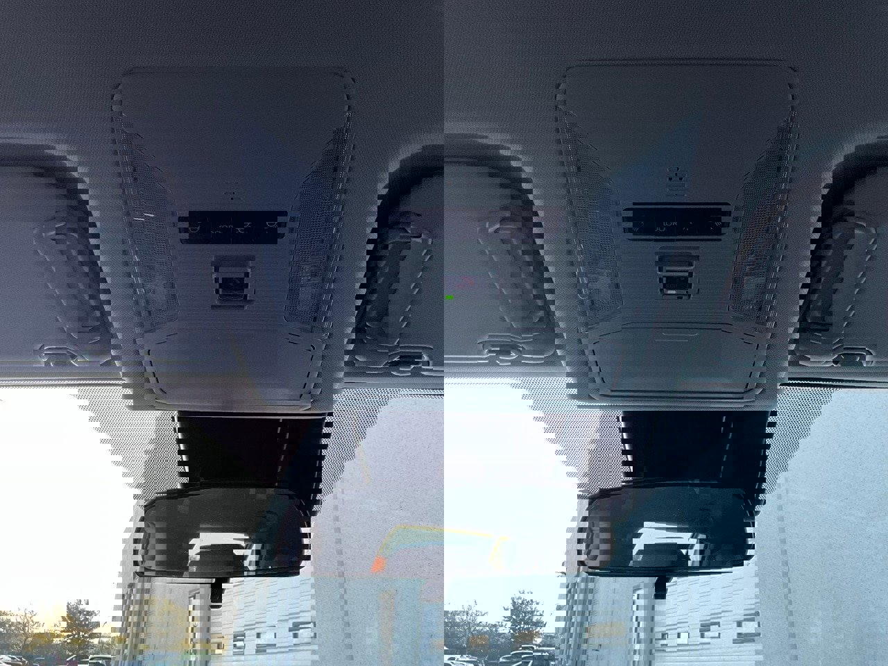 Used 2025 Toyota RAV4 XLE image 16