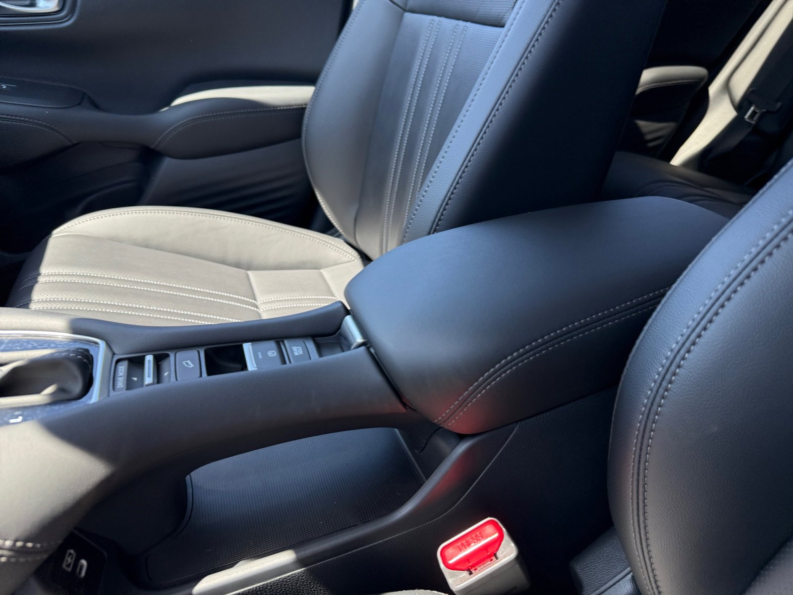 New 2026 Honda HR-V EX-L image 14