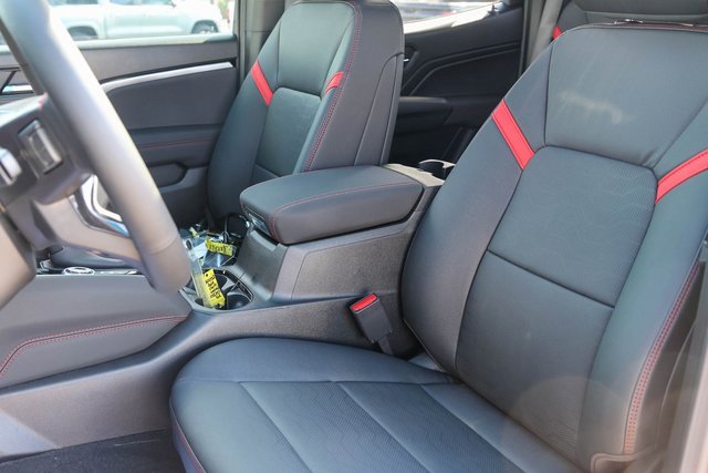 New 2026 Chevrolet Colorado Z71 w/ Technology Package image 9