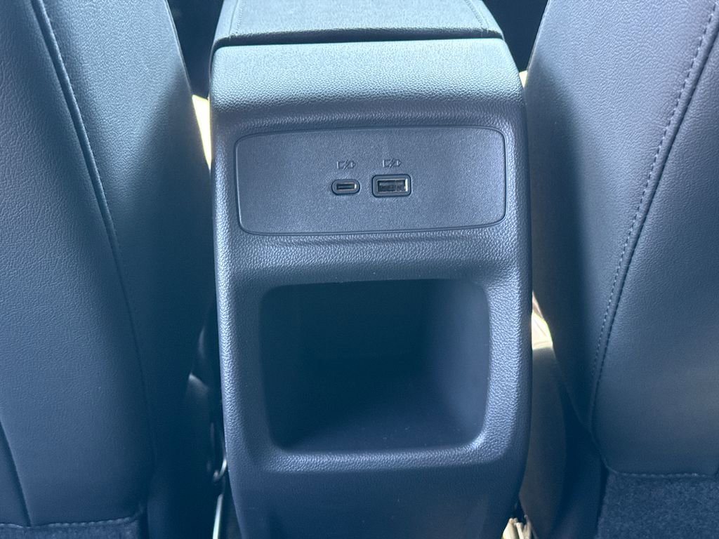 New 2026 Buick Envista Sport Touring FWD image 28