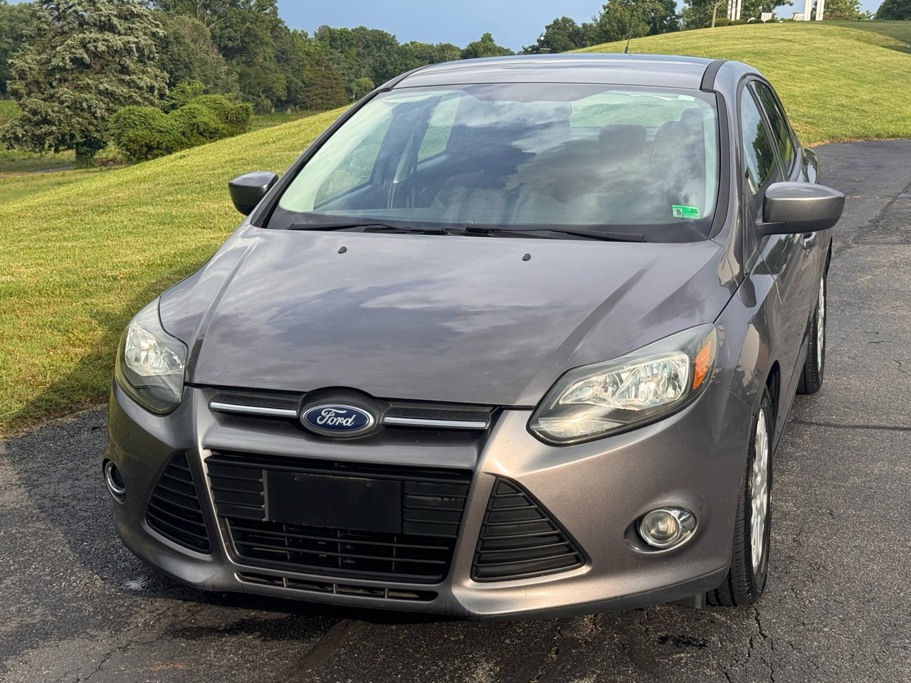Used 2012 Ford Focus SE image 4