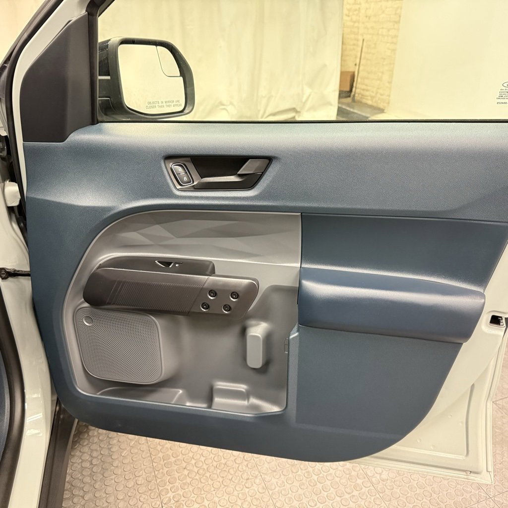 Used 2024 Ford Maverick XLT w/ XLT Luxury Package image 16