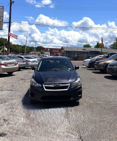 Used 2012 Subaru Impreza 2.0i image 4