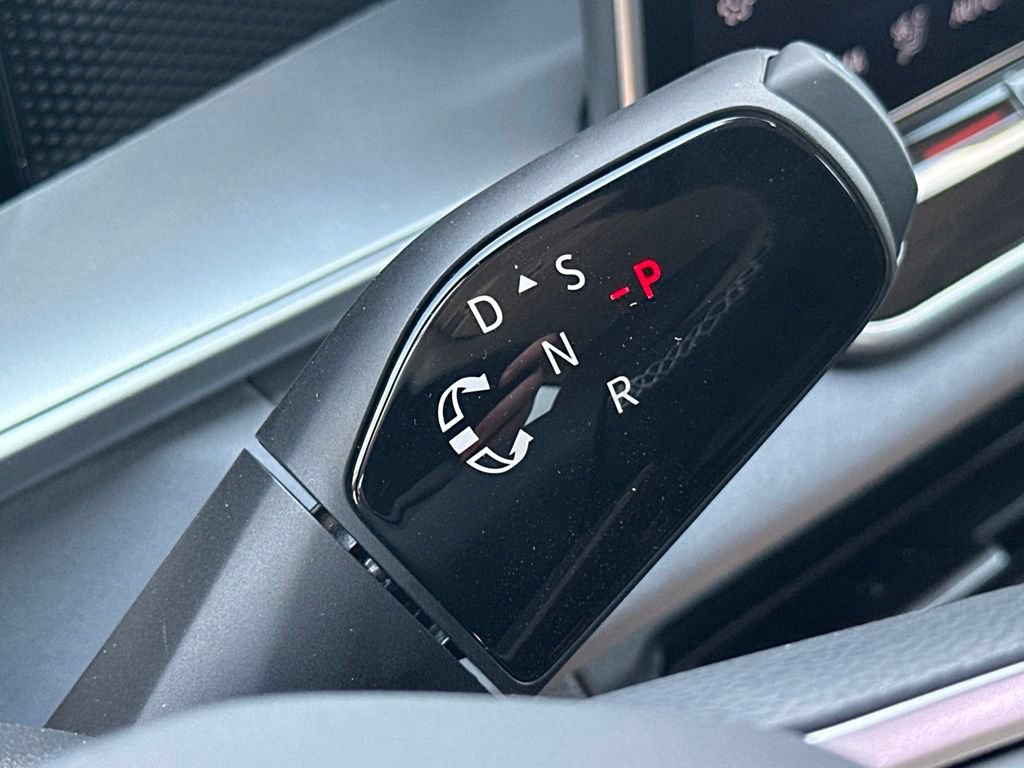 New 2026 Volkswagen Tiguan SE AWD/4WD image 22