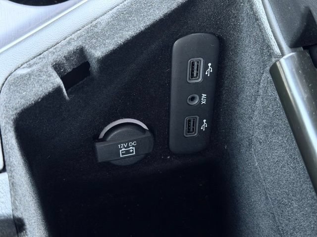 Used 2018 Dodge Challenger R/T w/ Blacktop Package RWD image 31