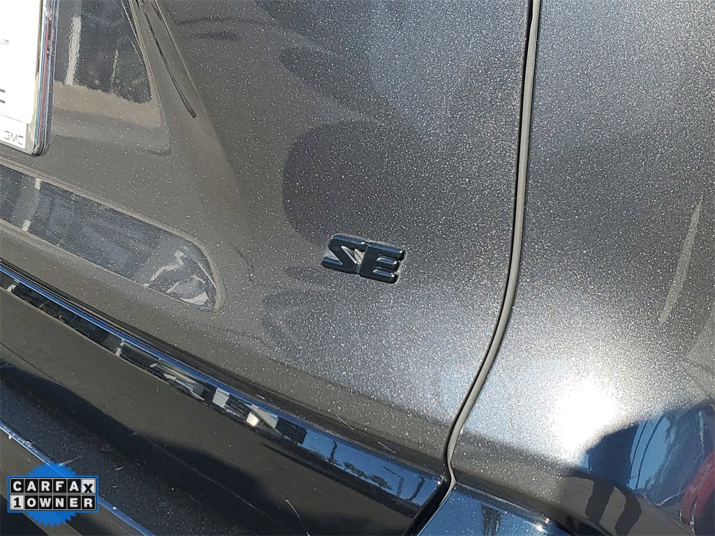 Used 2022 Toyota RAV4 SE image 7