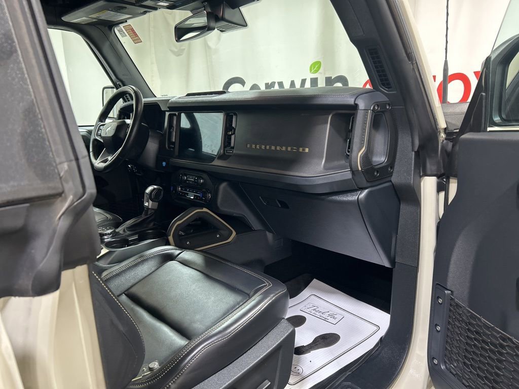 Used 2025 Ford Bronco Badlands AWD/4WD image 12