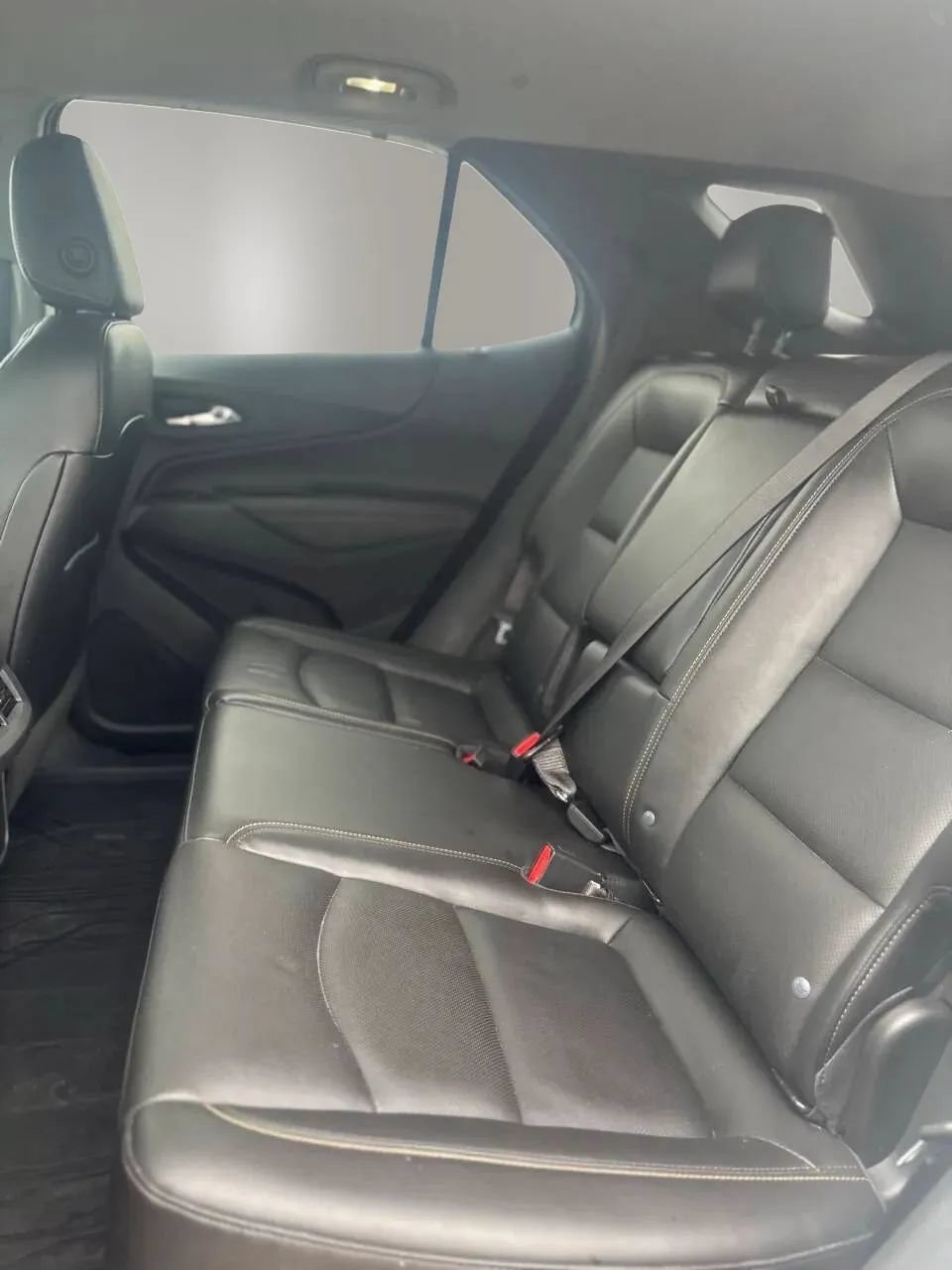 Used 2021 Chevrolet Equinox Premier AWD/4WD image 14