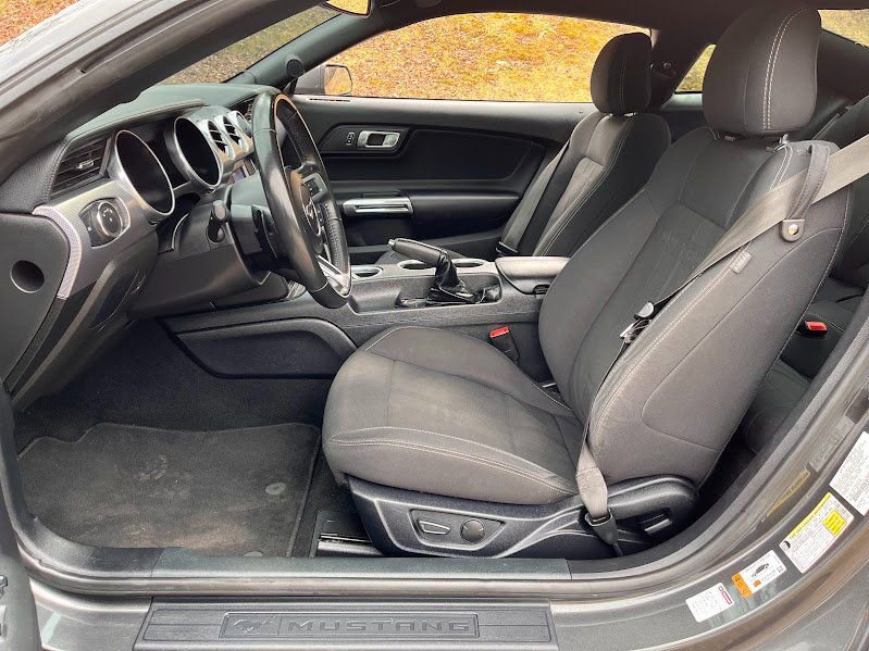 Used 2020 Ford Mustang GT image 8