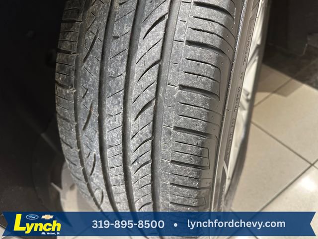 Used 2024 Ford Edge Titanium AWD/4WD image 30