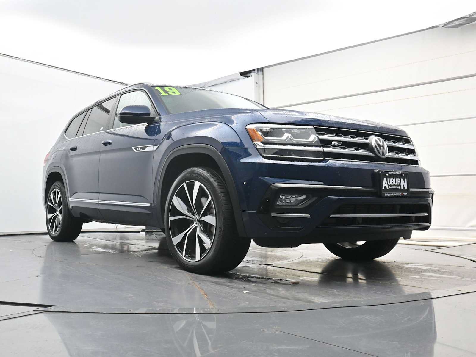Used 2019 Volkswagen Atlas SEL R-Line AWD/4WD image 21