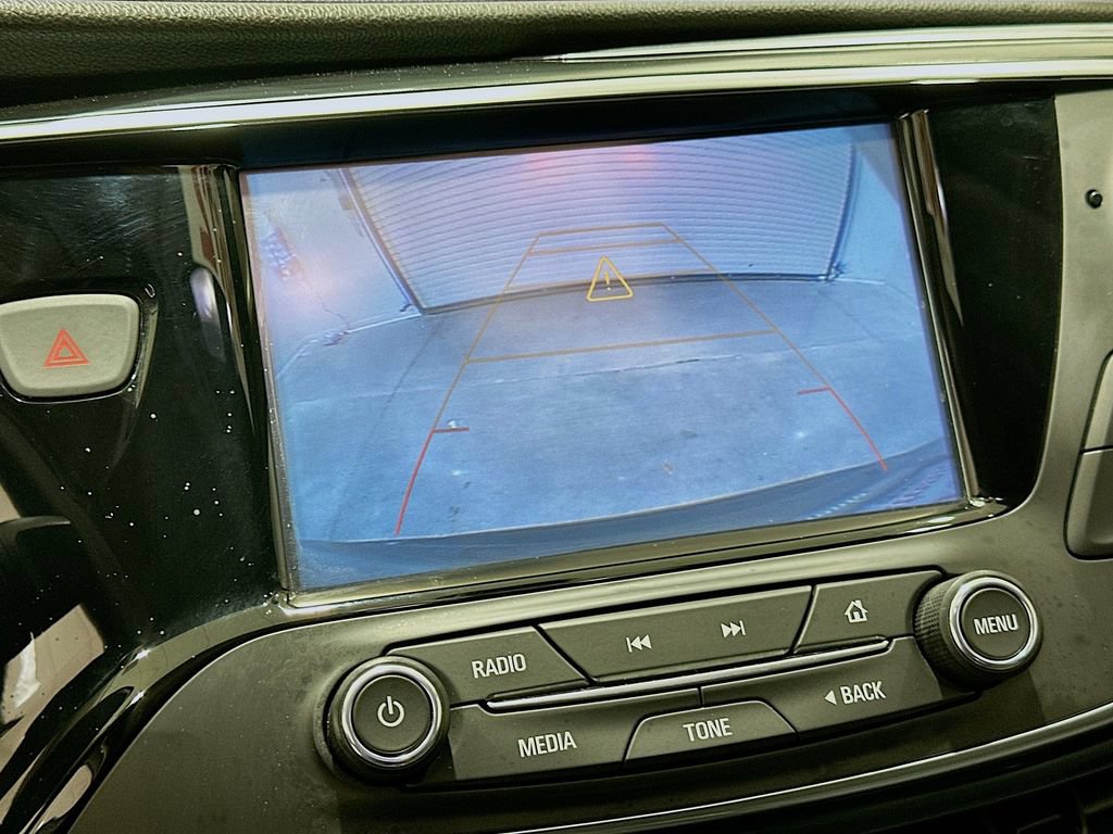 Used 2020 Buick Envision Essence FWD image 13