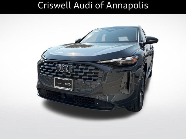 Certified 2025 Audi Q5 Premium w/ Convenience Package AWD/4WD image 3