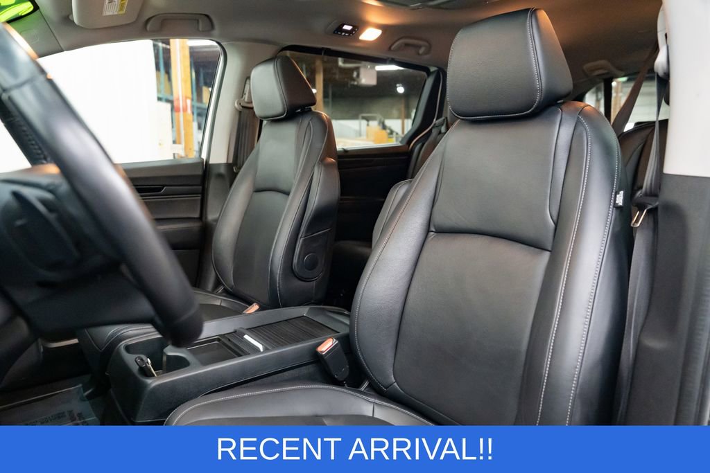 Used 2023 Honda Odyssey Touring image 26