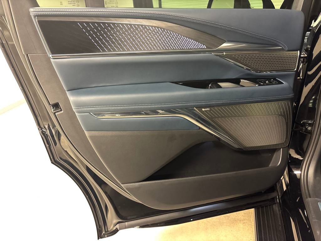 New 2025 Cadillac Escalade IQ Sport 2 image 44