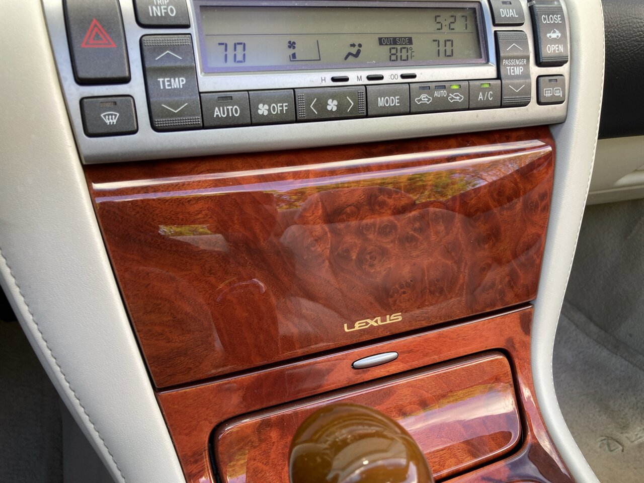 Used 2007 Lexus SC 430 Convertible RWD image 28
