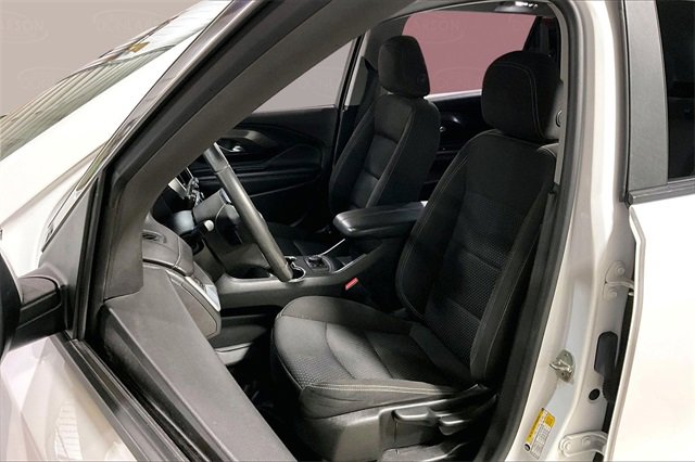 Used 2023 GMC Terrain SLE image 13