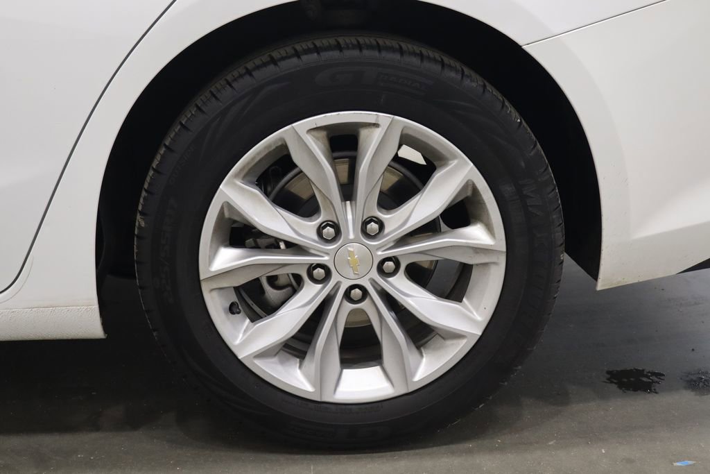 Used 2023 Chevrolet Malibu LT image 42