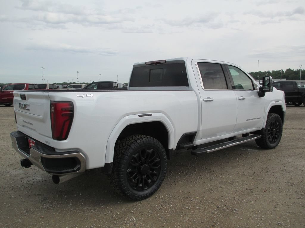 New 2026 GMC Sierra 2500 SLT w/ SLT Premium Package AWD/4WD image 4