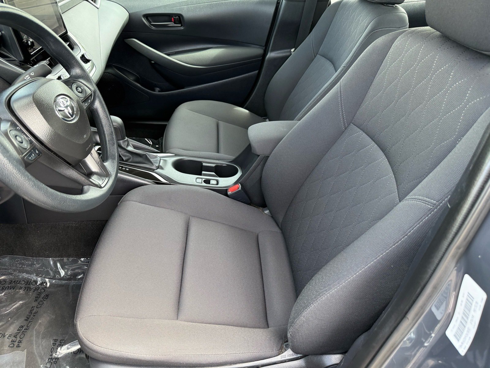 Used 2025 Toyota Corolla LE FWD image 13