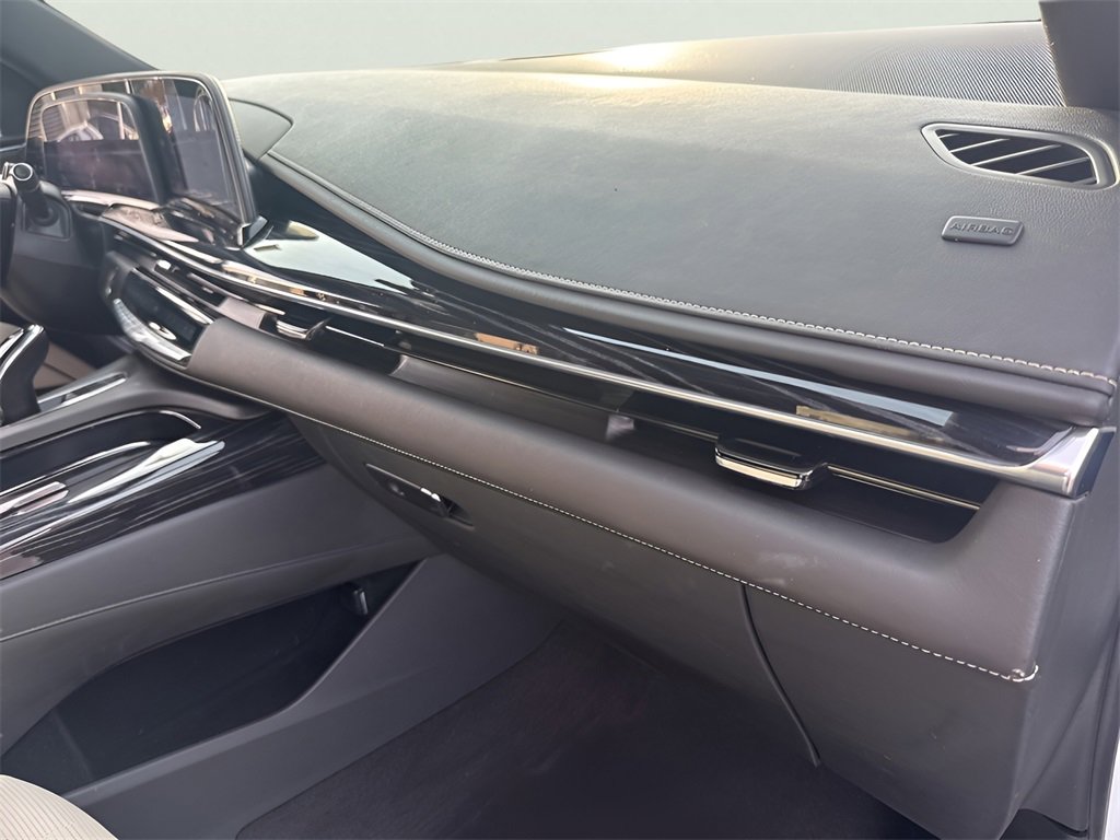 Certified 2022 Cadillac Escalade ESV Sport w/ Touring Package image 23