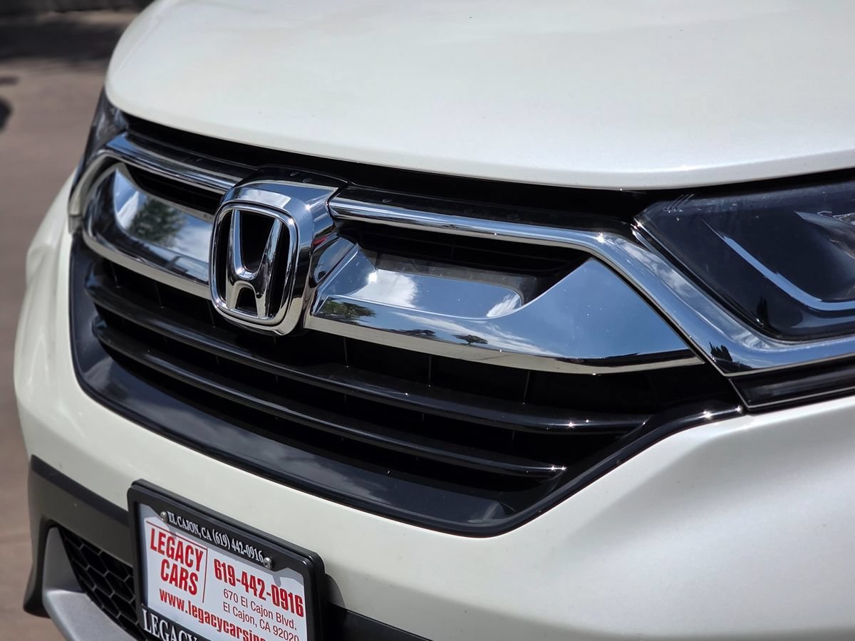 Used 2017 Honda CR-V LX image 7