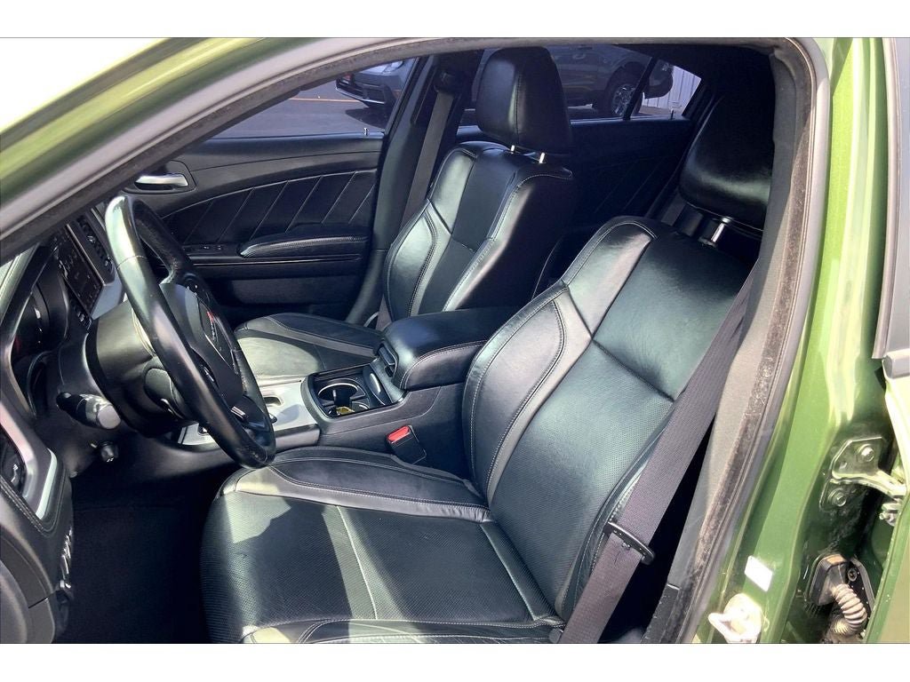 Used 2020 Dodge Charger SXT w/ Plus Group RWD image 25