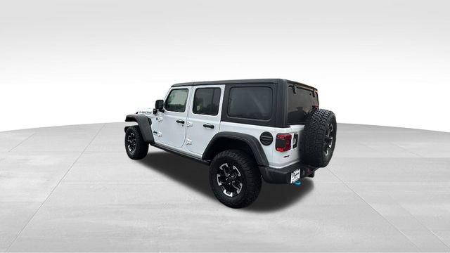 Used 2025 Jeep Wrangler Unlimited Rubicon 4xe w/ Convenience Group AWD/4WD image 5