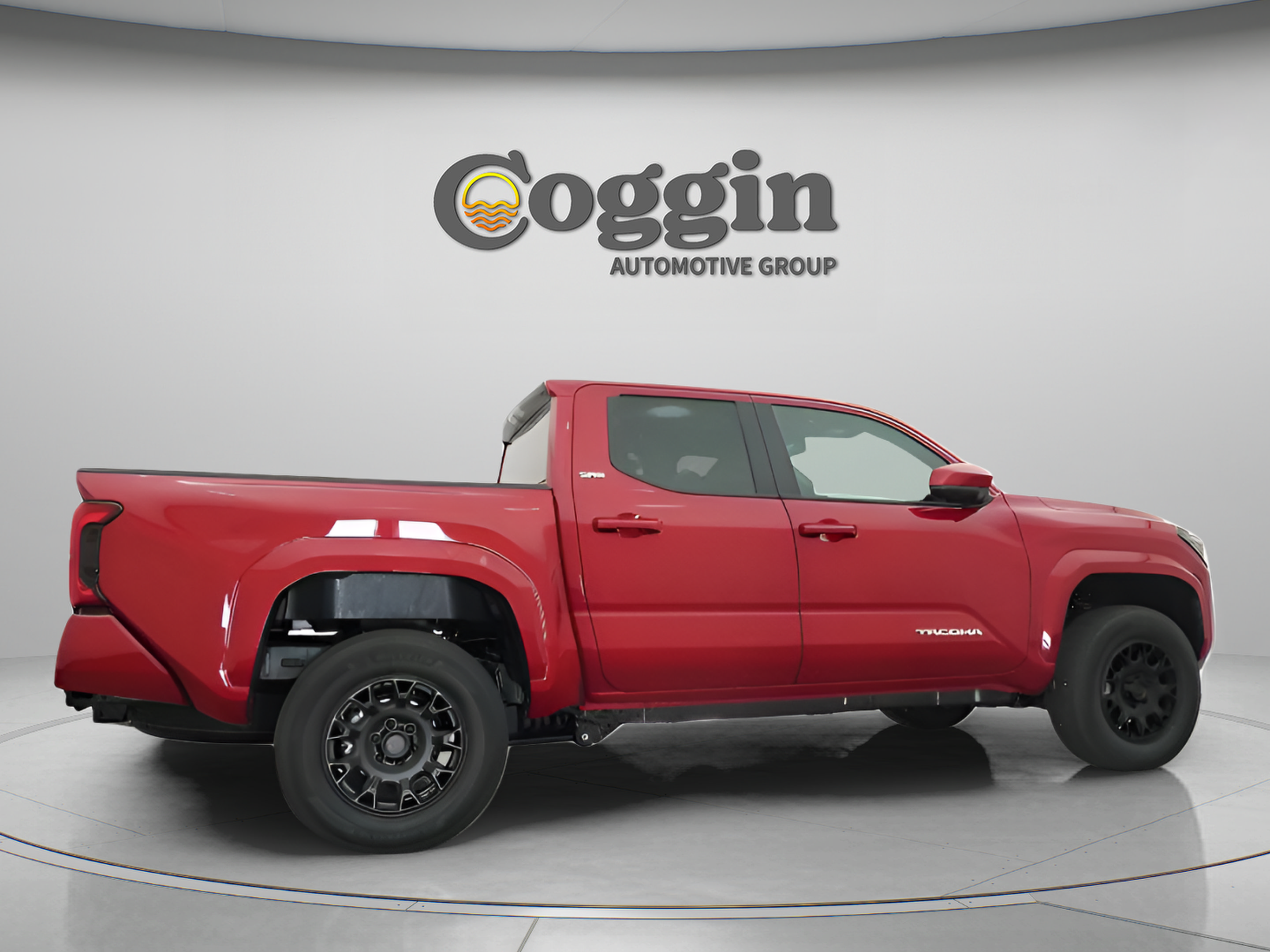 Used 2025 Toyota Tacoma SR5 AWD/4WD image 17
