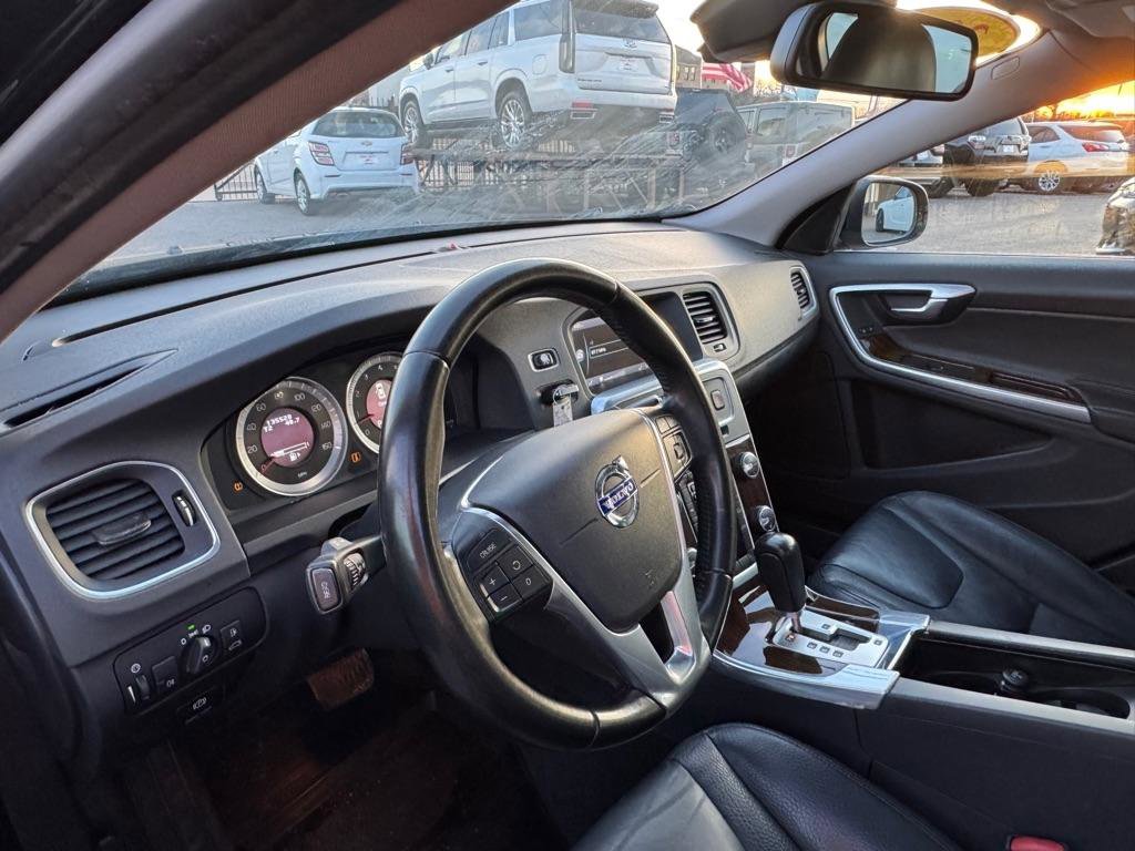 Used 2012 Volvo S60 T5 FWD image 10