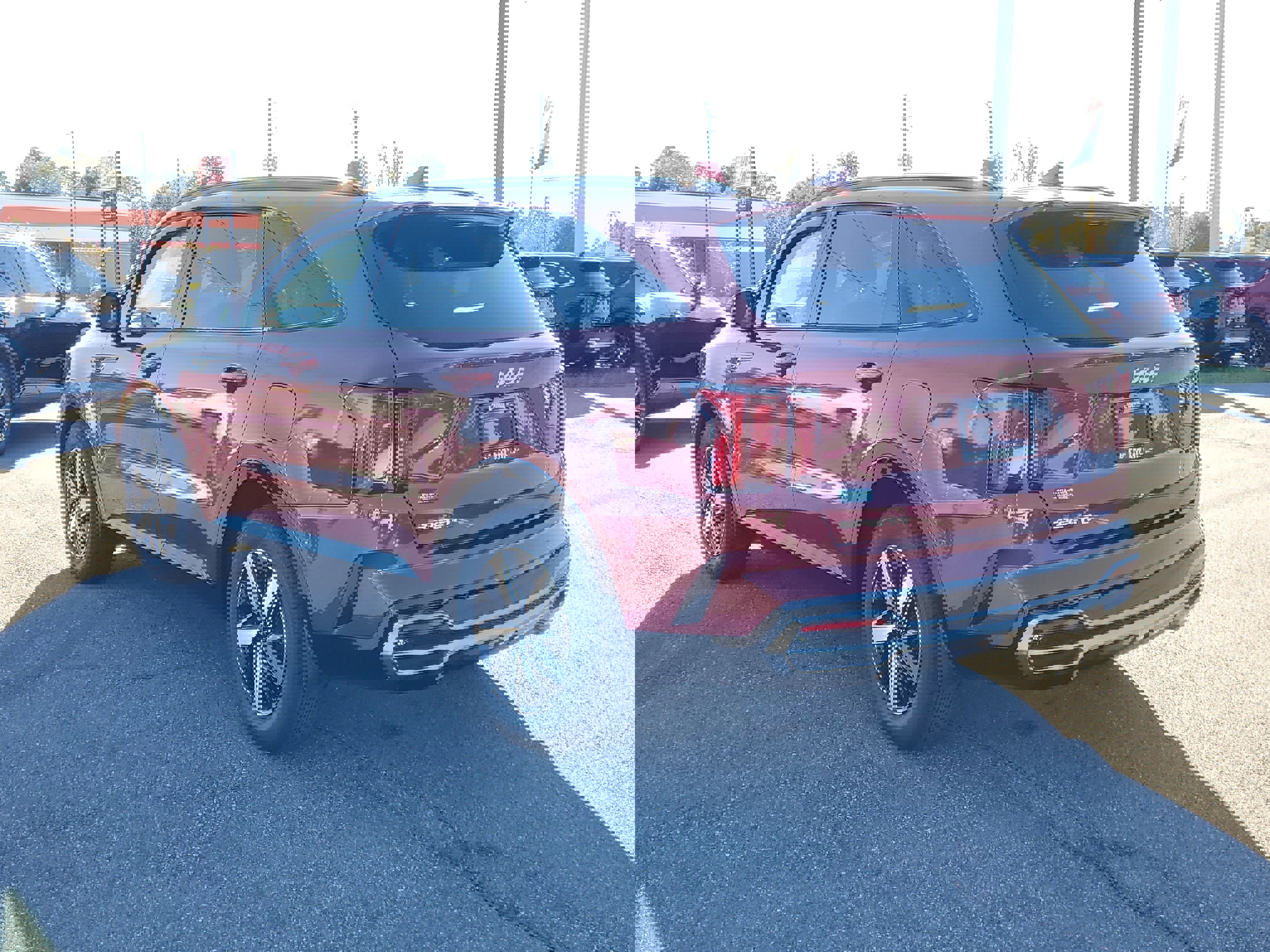 Certified 2023 Kia Sorento S w/ Panoramic Sunroof Package image 4