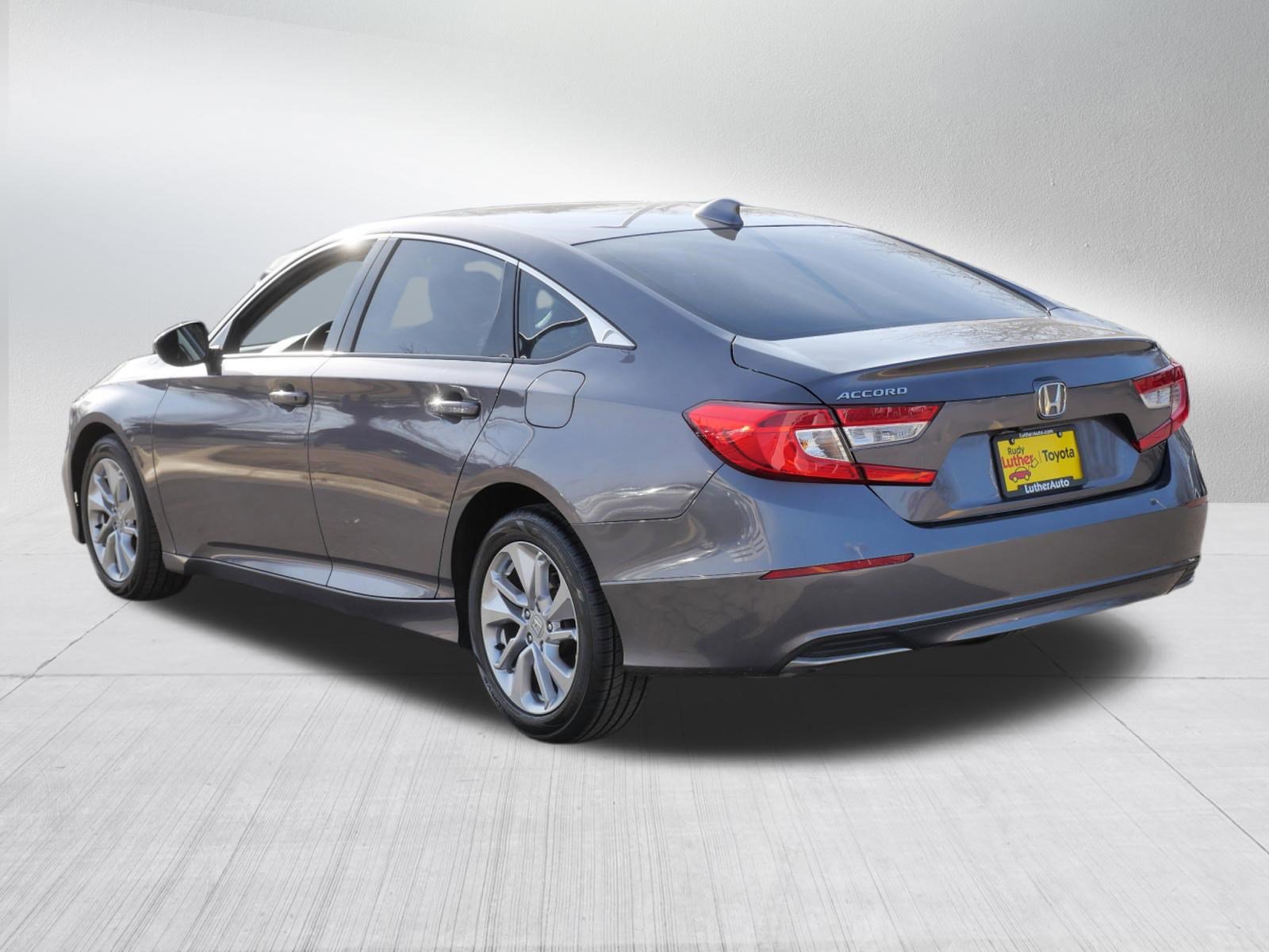 Used 2018 Honda Accord LX image 5