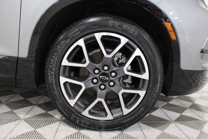 Used 2023 Chevrolet Blazer RS w/ Driver Confidence II Package AWD/4WD image 46
