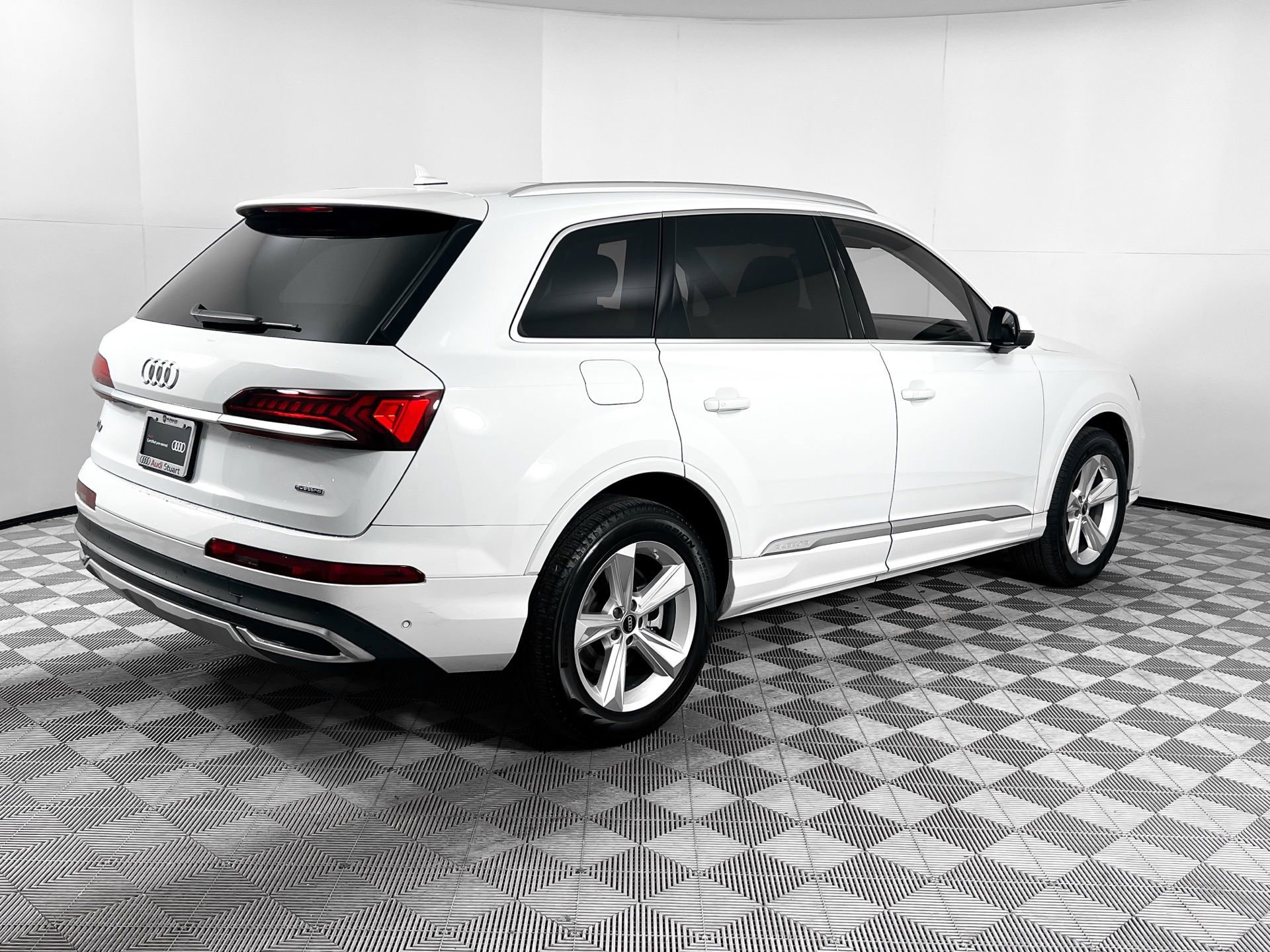 Used 2024 Audi Q7 2.0T Premium Plus image 7