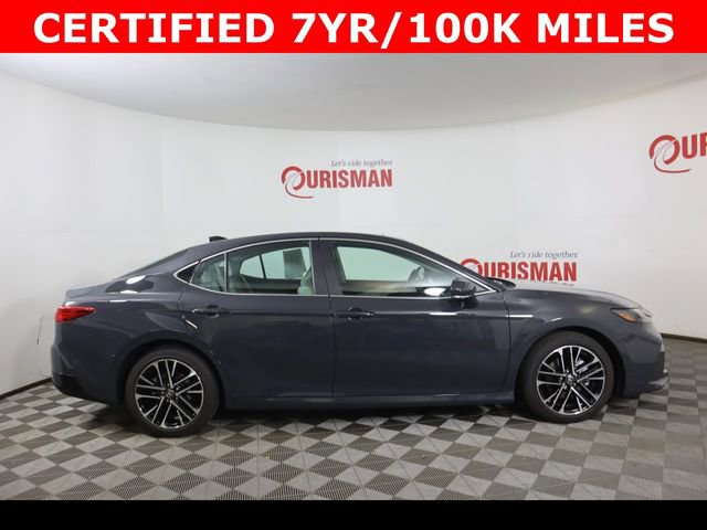 Used 2026 Toyota Camry XLE image 11