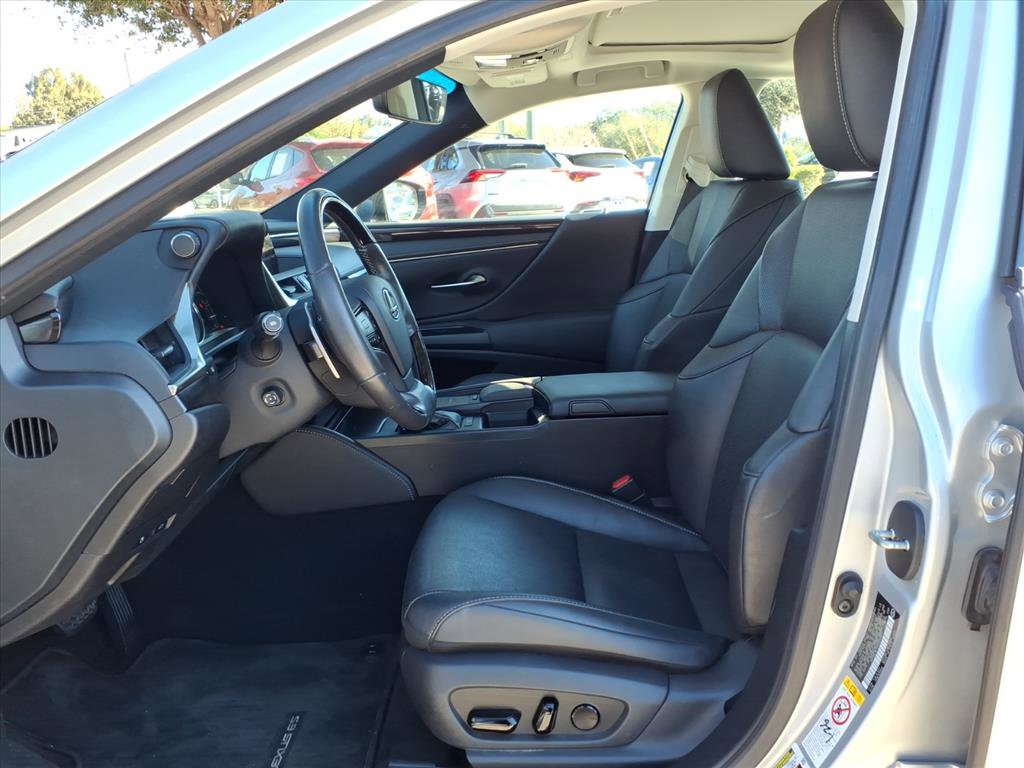 Used 2019 Lexus ES 350 w/ Premium Package image 13