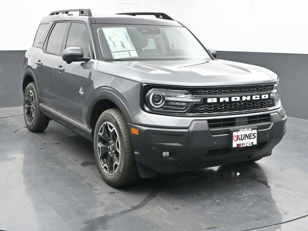New 2025 Ford Bronco Sport Outer Banks w/ Outer Banks Tech Package+ AWD/4WD image 2