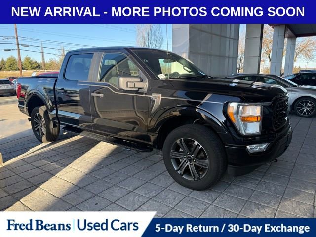 Used 2021 Ford F150 XL w/ STX Appearance Package image 3