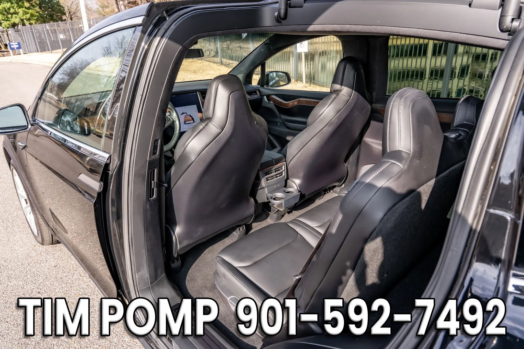 Used 2019 Tesla Model X image 18