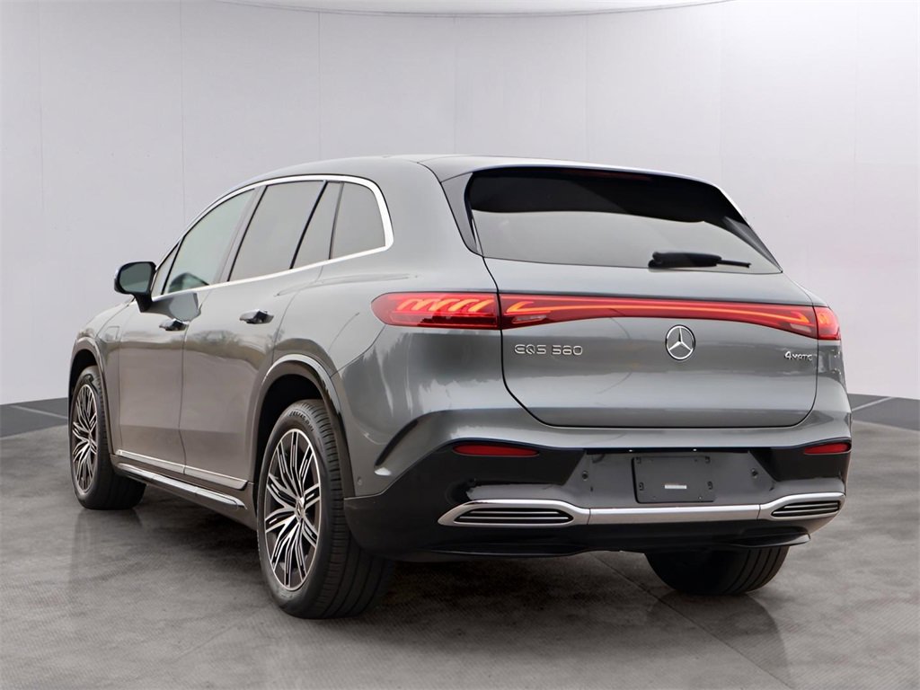 Used 2023 Mercedes-Benz EQS 580 4MATIC SUV image 7
