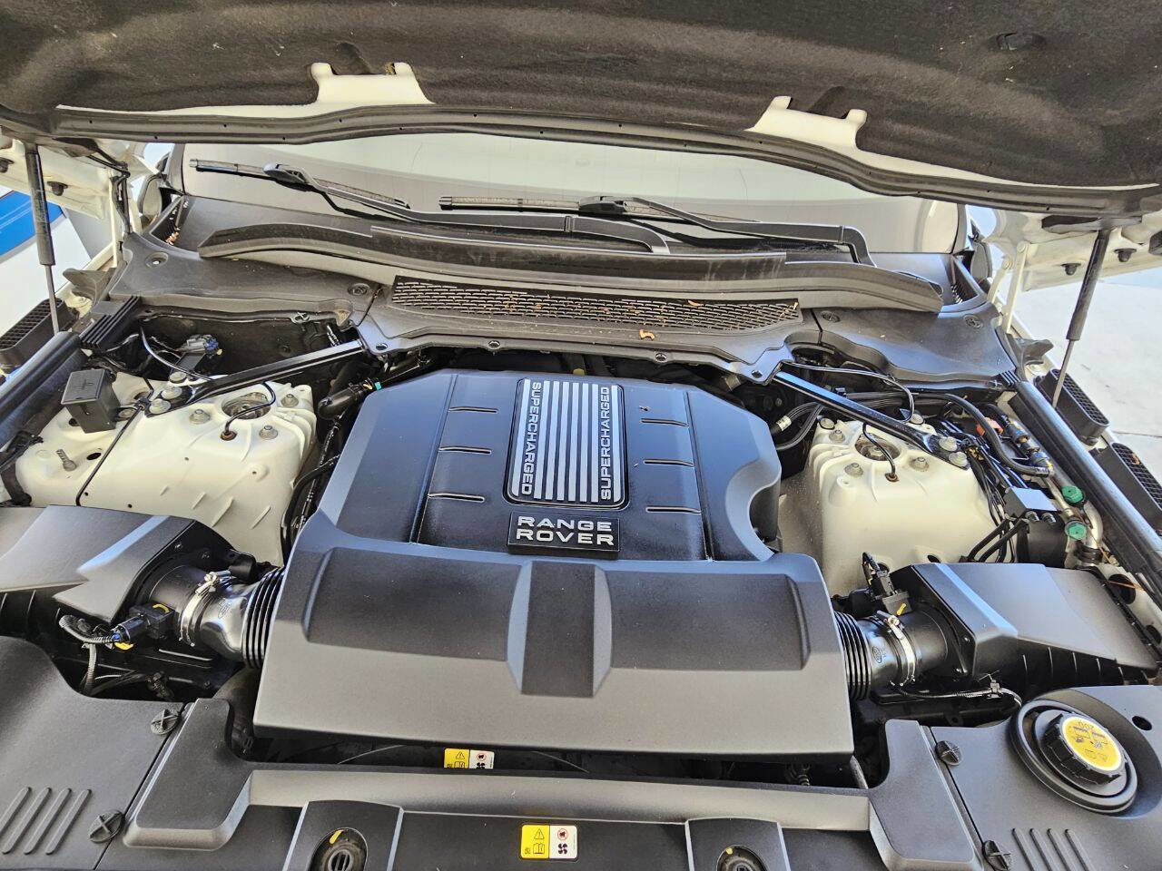 Used 2014 Land Rover Range Rover Sport HSE image 37