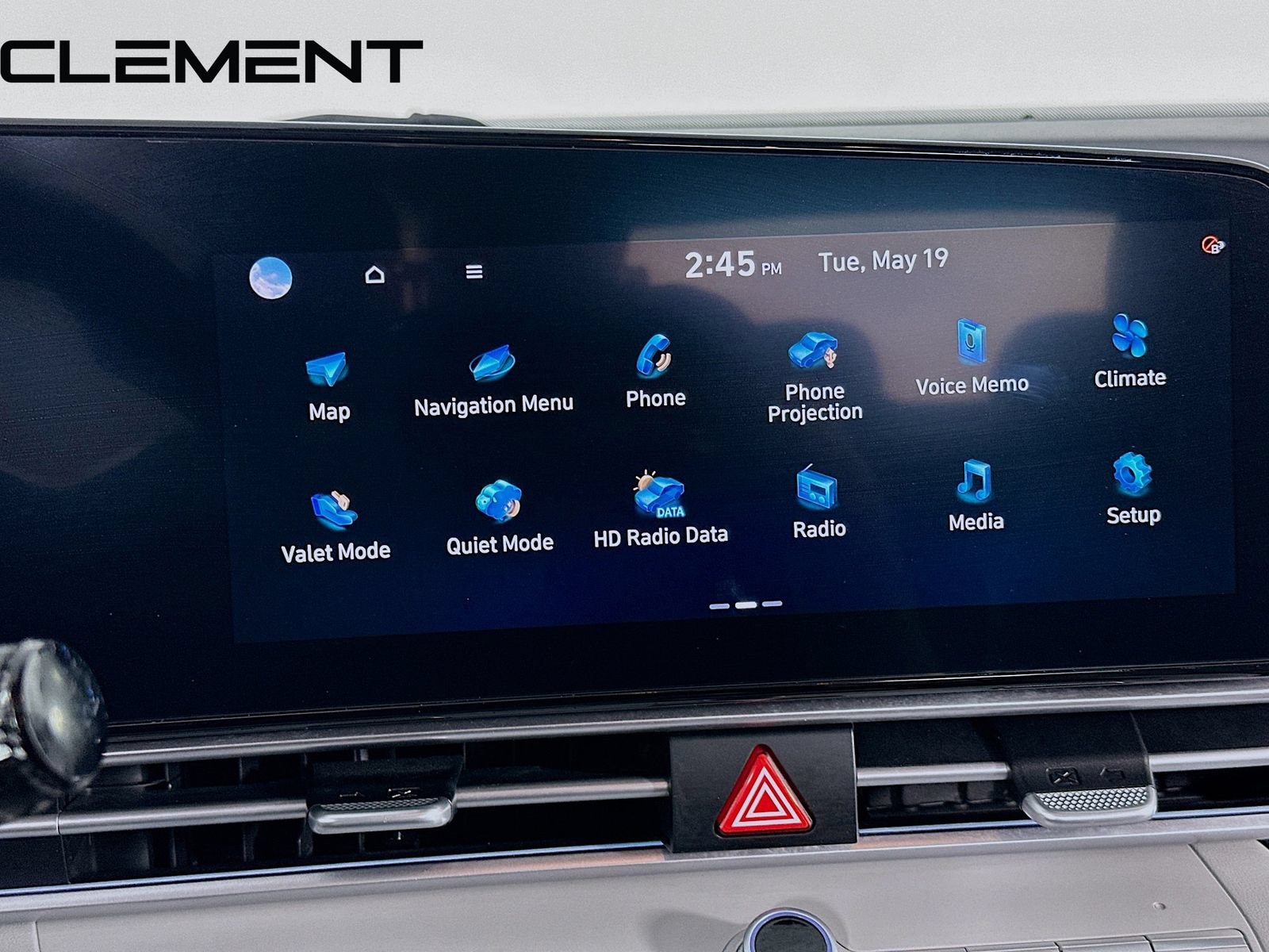 Certified 2024 Hyundai Elantra Limited FWD image 19